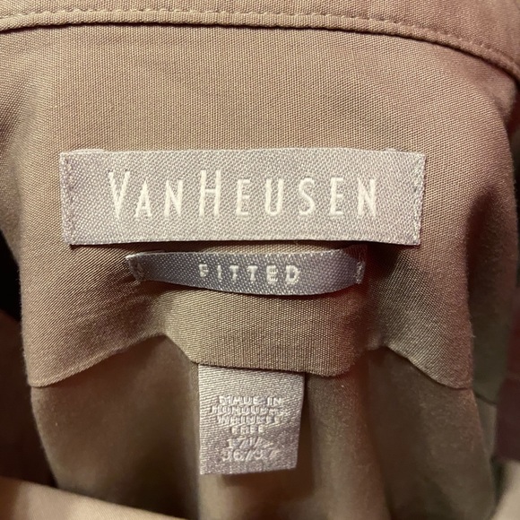 like new mens van heusen button up long sleeve shirt - Picture 2 of 5